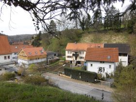 Blick auf die Obere Mühltalstraße.JPG